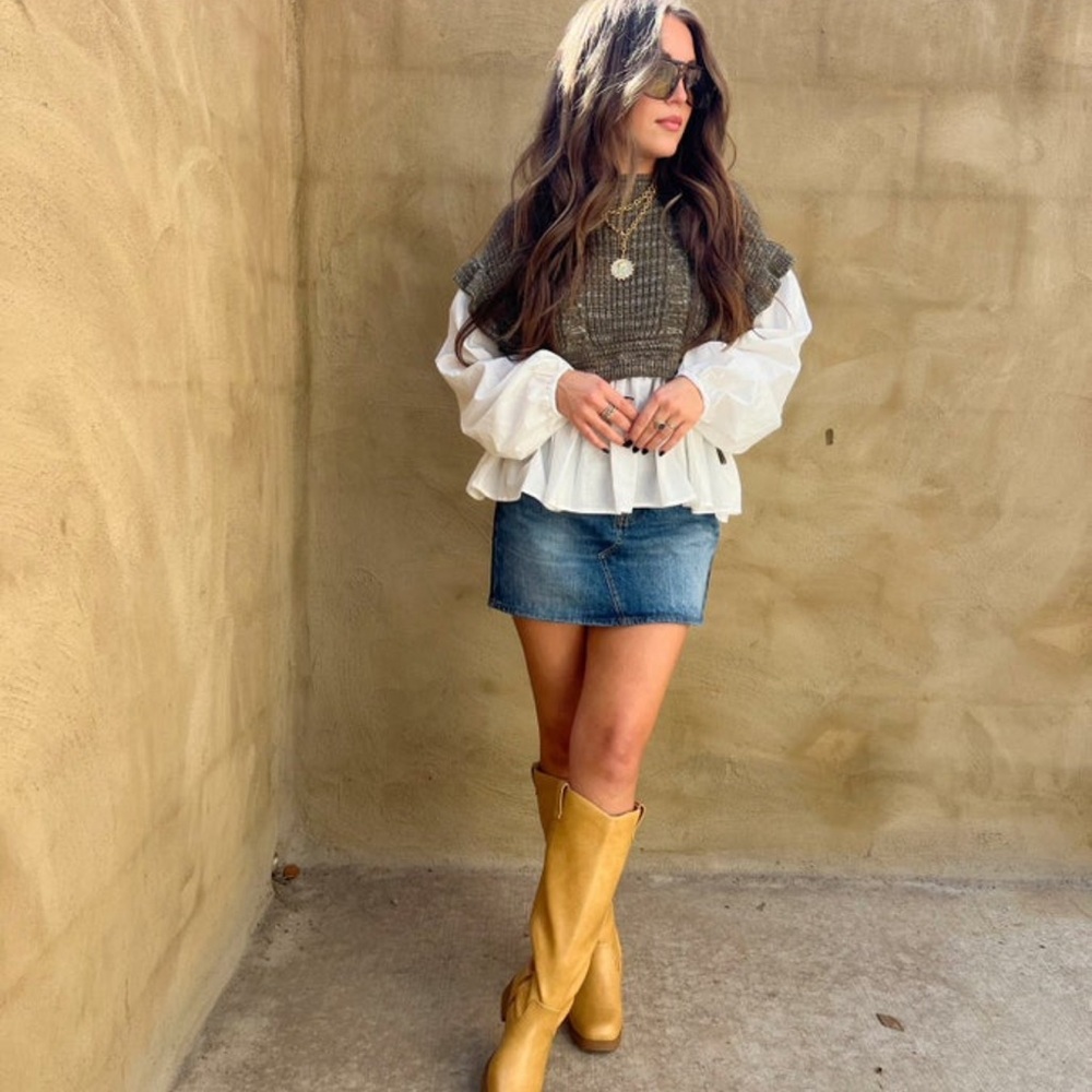 Fall Fresh Layered Sweater - Picture 4 of 7